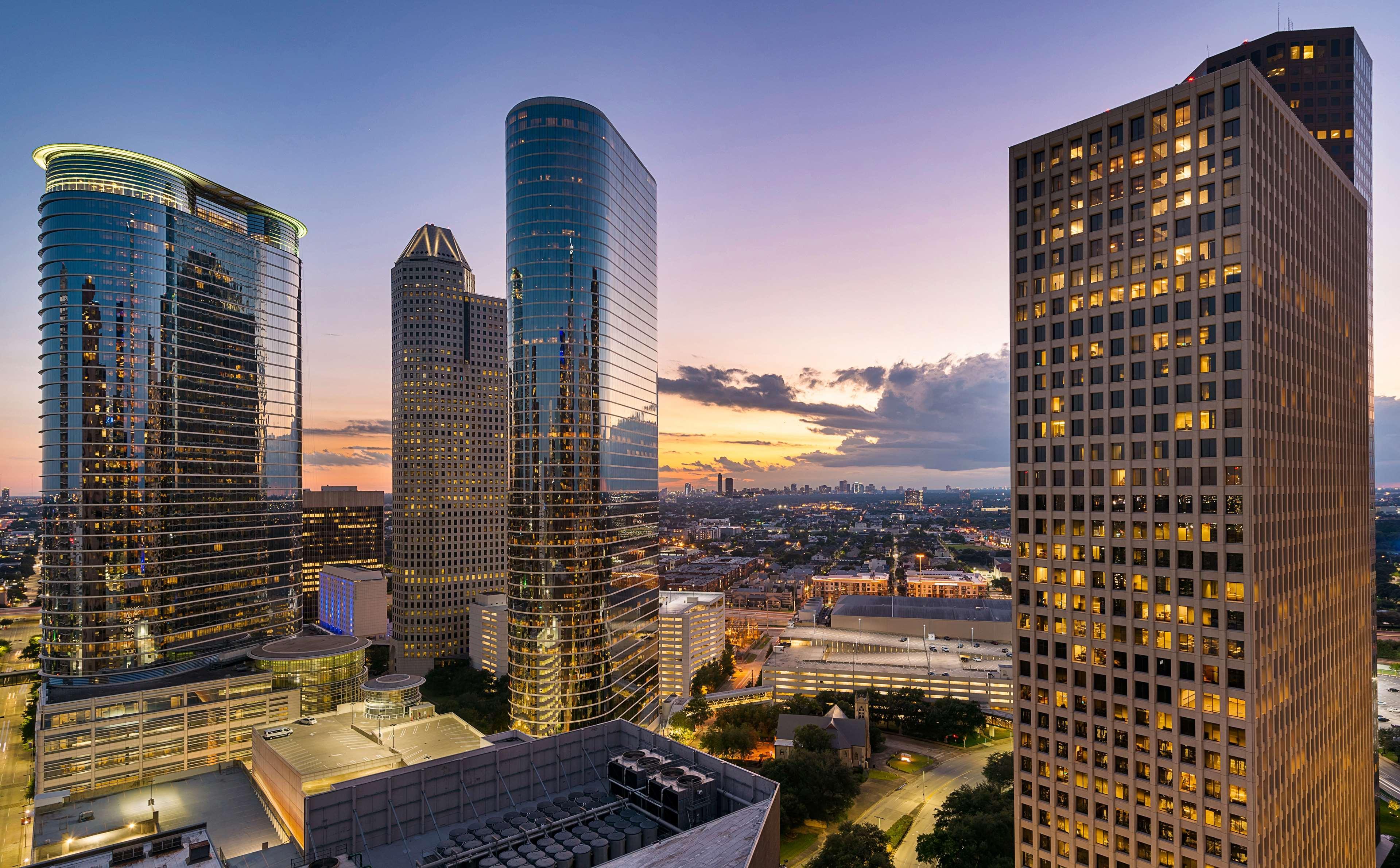 Hotel Hyatt Regency Downtown 4*